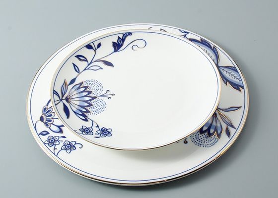 OEM ODM Glossy Surface 45% Bone China Dinnerware Set